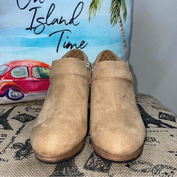 Dr. Scholls NWOB! Be Energized Whats Good Brown Wedge Heels Booties Size 8M - Picture 3 of 13